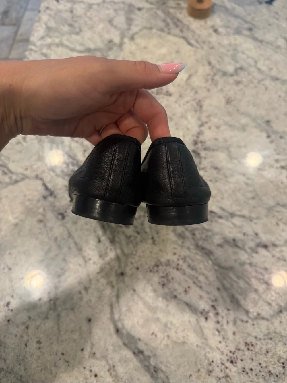CHANEL Black Leather Ballet Flats with Cream Cap Toe size 7